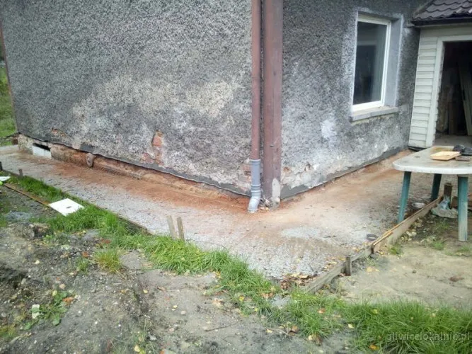 profesjonalne-osuszanie-budynkow-piwnic-slask-malopolska-65603-gliwice-na-sprzedaz.webp